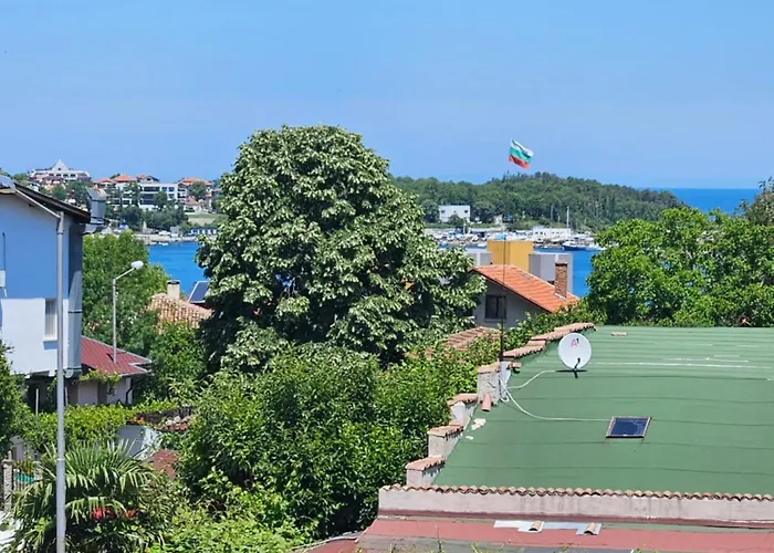 кастро/castro Апартамент Царево