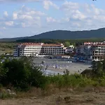 кастро/castro Lägenhet *