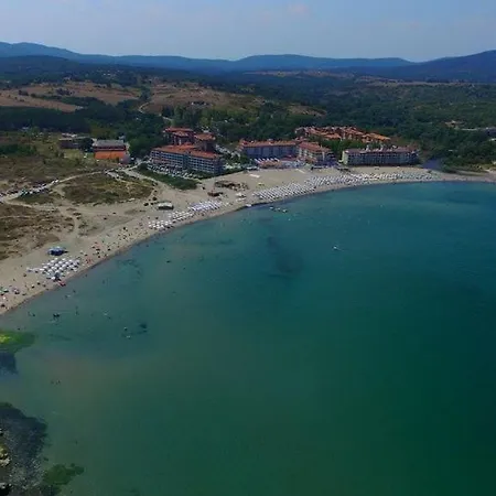 кастро/castro Lejlighed Tsarevo