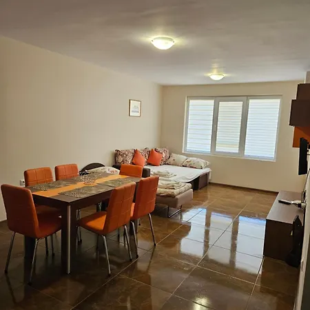 кастро/castro 茨雷沃