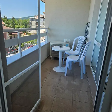 кастро/castro * 茨雷沃