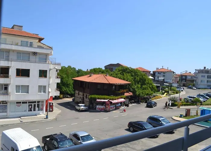 кастро/castro Țarevo