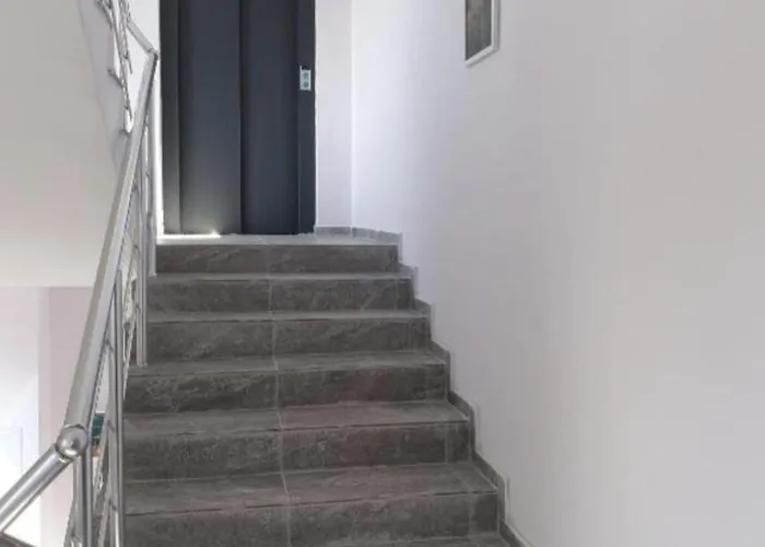 кастро/castro Apartament