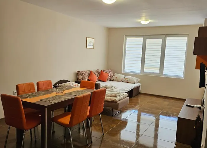 кастро/castro Țarevo