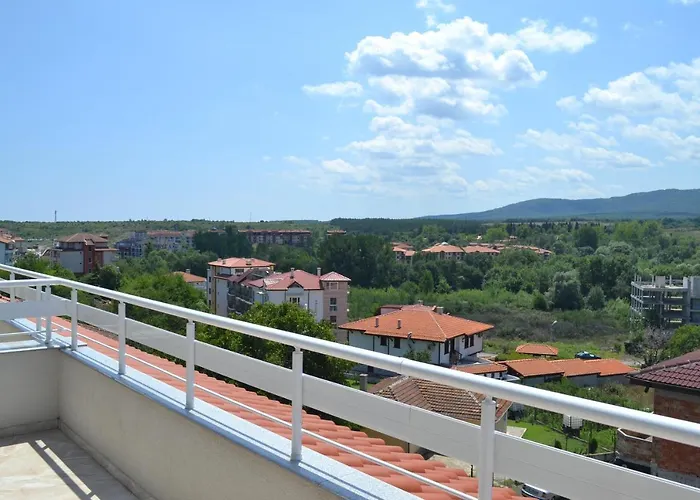 кастро/castro Apartment *