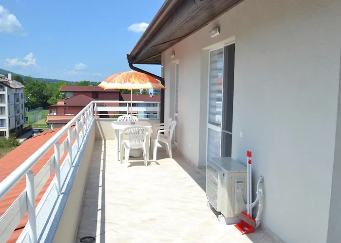 кастро/castro Apartament